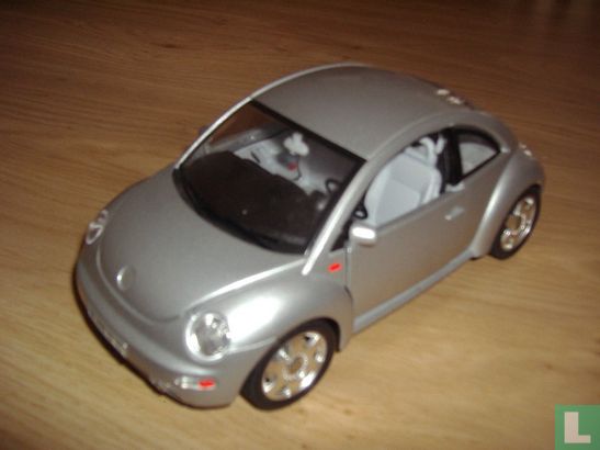 Volkswagen New Beetle - Afbeelding 1