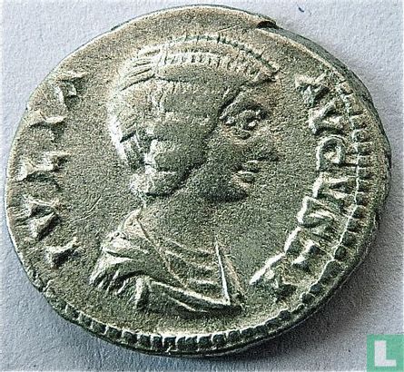 Denier Empire romain d'AD impératrice Julia Domna 203. - Image 2