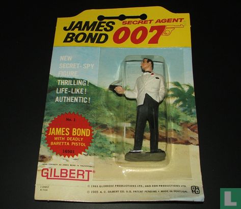 James Bond with deadly baretta pistol