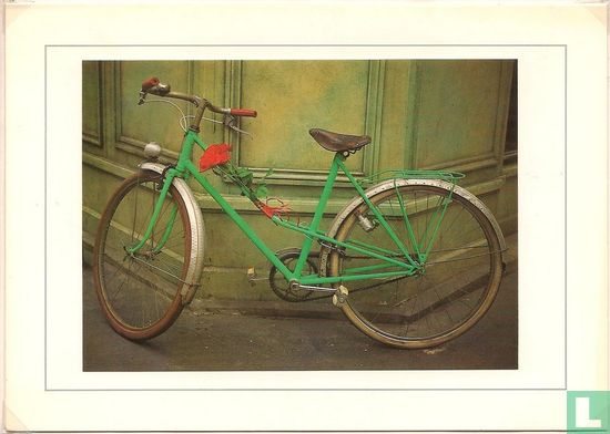 Untitled (groene fiets) - Image 1