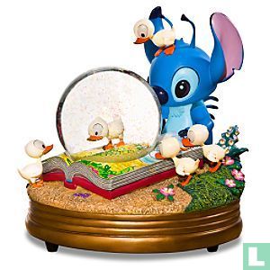 Stitch and ducklings snowglobe