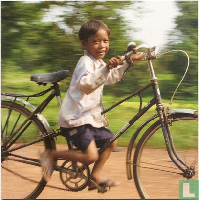 Family bicycle, Cambodia (MD 728)