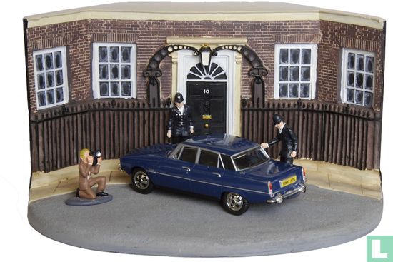 Rover 3500 V8 - Dark Blue. Metropolitan Police, Special Branch - Part of diorama PD3002 