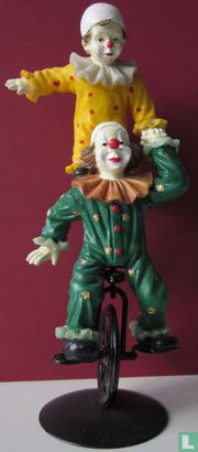 eenwieler met twee clowns erop - Afbeelding 1