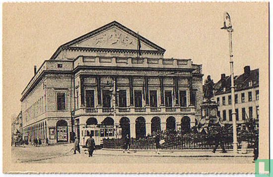 Liège - Grand théâtre et la statue de Grétry