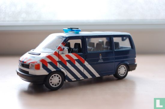 Volkswagen Caravelle 'Koninkijke Marechaussee' - Image 1