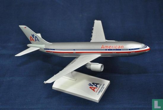 American AL - A300-600R (01)
