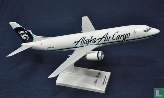 Alaska AL - 737-400F (01)