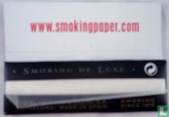Smoking 1 1/4 size Black ( De Lux Papel De Arroz.) - Image 2