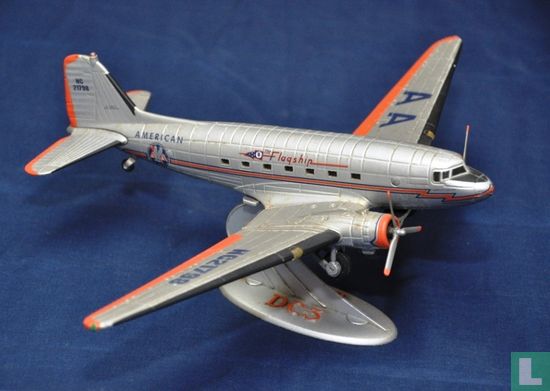 American AL - DC-3 (01)