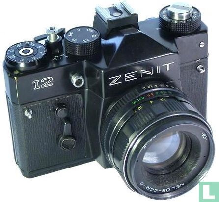 Zenit 12