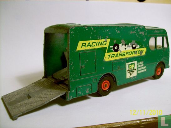 Racing Car Transporter BP - Bild 2