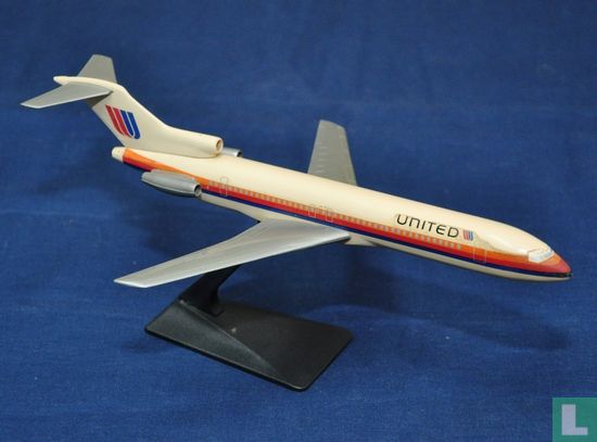 United - 727-200 (01)