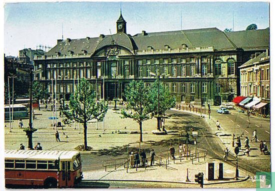 Liège - Place St-Lambert et Palais des Princes Evêques