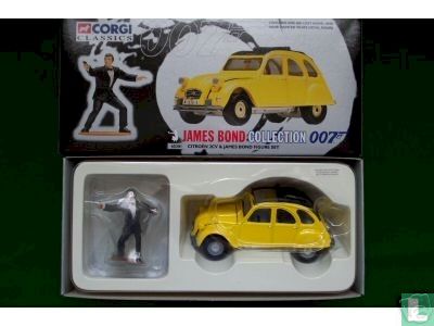 Citroën 2CV + James Bond