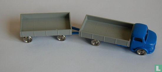 Mercedes Truck and trailer  - Image 1