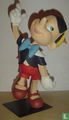 Pinocchio hopping