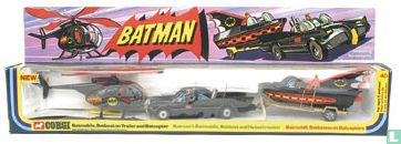 Batmobile, Batcopter & Batboat on trailer - Afbeelding 2