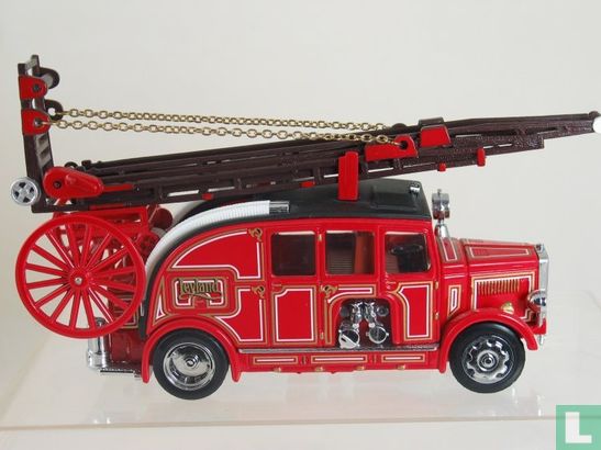 Leyland Cub Fire Engine