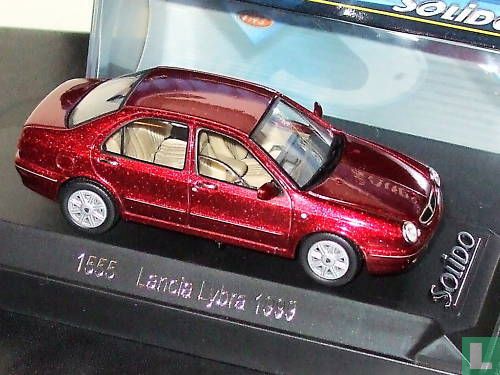 Lancia Lybra 1.9 JTD - Bild 3