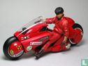 Kaneda auf seinem Motorrad - Bild 1