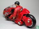 Kaneda auf seinem Motorrad - Bild 2