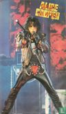 Alice Cooper Trashes the world - Image 1