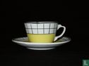 Granit Espresso-Tasse mit Untertasse gelb - Bild 1