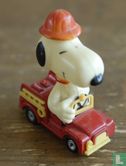 Snoopy Fire Engine - Afbeelding 1