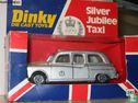 Austin Taxi 'Silver Jubilee' - Image 1