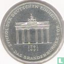 Allemagne 10 mark 1991 "200th anniversary Brandenburg Gate in Berlin" - Image 2