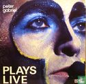 Plays live