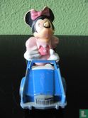 Minnie Mouse in auto - Afbeelding 1