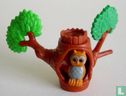 Tree with owl - Image 1