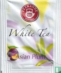 White Tea Asian Plum - Afbeelding 1