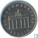 DDR 20 Mark 1990 (Silber) "Opening of Brandenburg Gate" - Bild 2