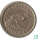 Nieuw-Zeeland 6 pence 1957 (met schouderriem) - Afbeelding 1