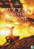 Fiddler on the Roof / Un violon sur le toit - Afbeelding 1