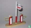 Petrol Pump Station 'Esso' - Afbeelding 2
