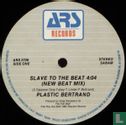 Slave to the Beat - Afbeelding 3