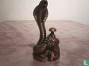 Staande slang - cobra  - Afbeelding 3