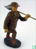 Soldat mit Schaufel - Bild 1