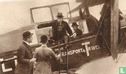 De eerste passagiers per DH-9 uit Londen in Mei 1920. - Image 1