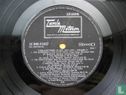 Tamla Motown = Hot, Hot, Hot Vol 2 - Image 3