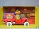 Fozzie Bear Muppet car - Image 1