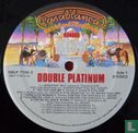 Double Platinum - Afbeelding 3