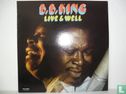 Live & Well - Afbeelding 1