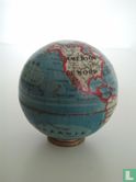 Globe pencil sharpener - Afbeelding 2