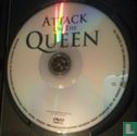 Attack on the Queen - Afbeelding 3