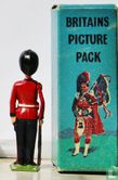 Scots Guards: Guardsman attention - Afbeelding 2